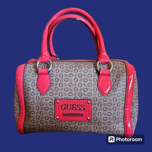 VTG GUESS 1990s Salmon Pink Trim Logo Monogram Doctor Handbag - Picture 1 of 10